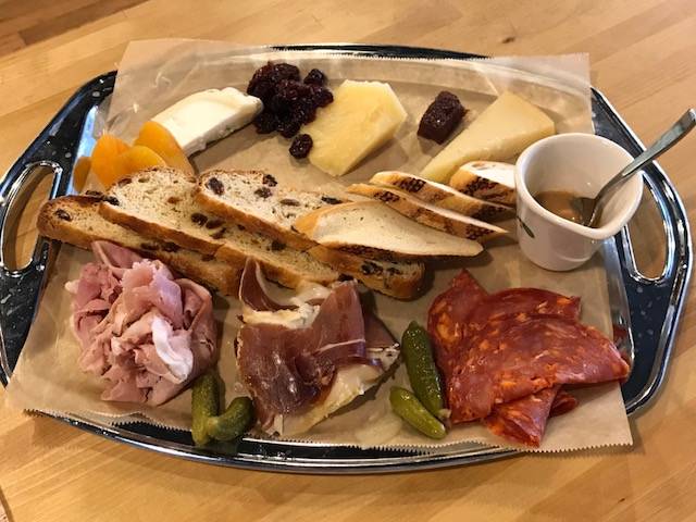 Culture Beer and Cheese | restaurant | 412 W Main St, Brighton, MI 48116, USA | 8102296711 OR +1 810-229-6711