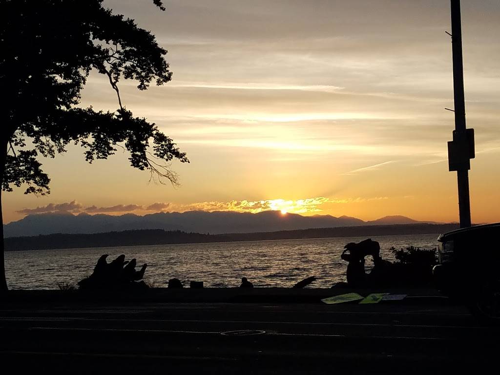 Pegasus Pizza & Pasta | restaurant | 2770 Alki Ave SW, Seattle, WA 98116, USA | 2069324849 OR +1 206-932-4849