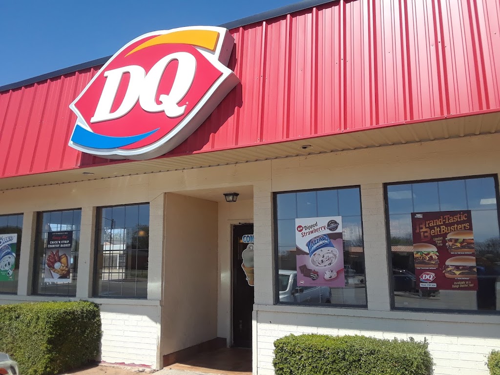 Dairy Queen | restaurant | 900 Ave F NW, Childress, TX 79201, USA | 9409373677 OR +1 940-937-3677