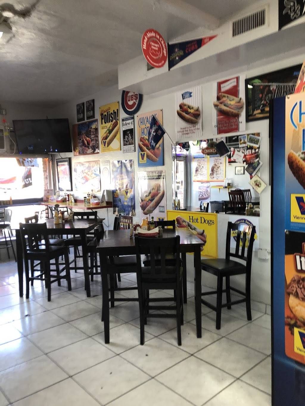 CHI-TOWN Chicago Italian Beef & Hot Dogs | restaurant | 334 E McNab Rd, Pompano Beach, FL 33060, USA | 9549516465 OR +1 954-951-6465