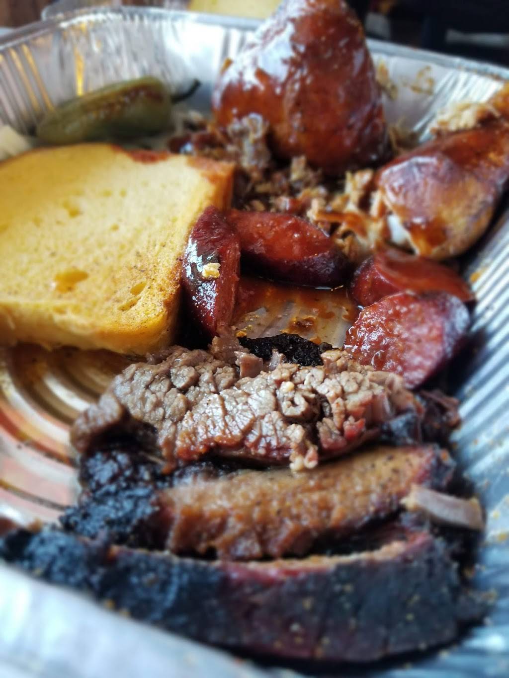 Sin City Smokers Barbecue and Catering | restaurant | 2861 N Green Valley Pkwy, Henderson, NV 89014, USA | 7028235605 OR +1 702-823-5605