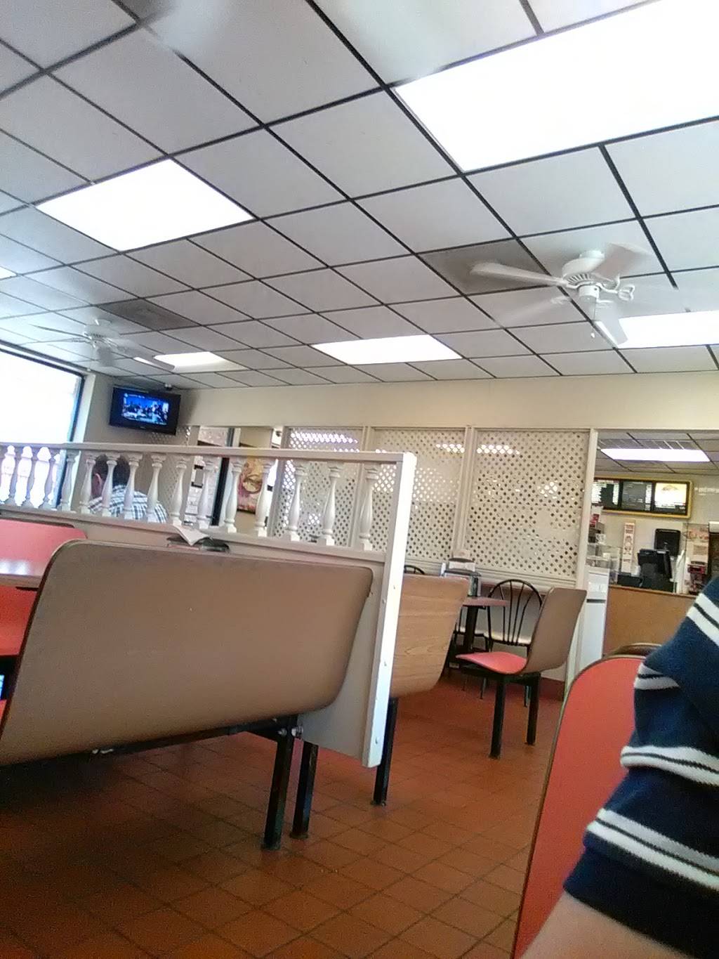 Wards Restaurant | restaurant | 251 1st St S, Wiggins, MS 39577, USA | 6019285947 OR +1 601-928-5947