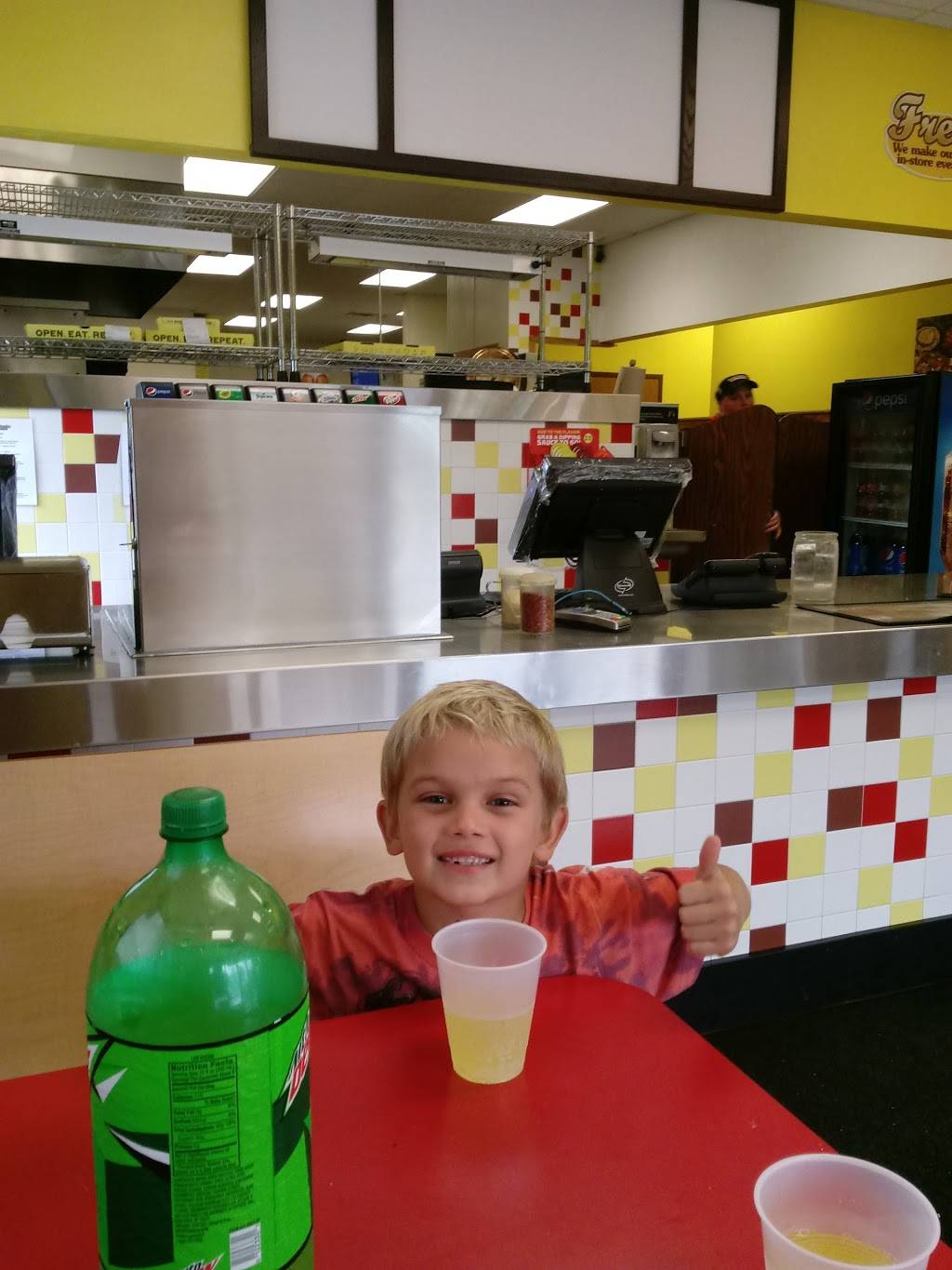 Hungry Howies | restaurant | 16135 NW US Hwy 441 #20, Alachua, FL 32615, USA | 3865185255 OR +1 386-518-5255