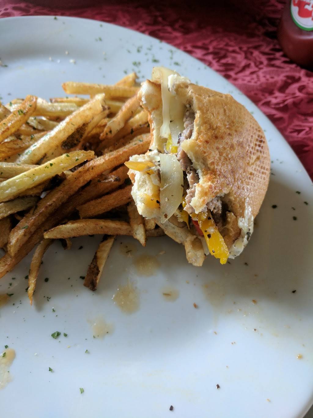 Zios Italian Comfort Food | restaurant | 110 Anne St S, Barrie, ON L4N 2E3, Canada | 7052525410 OR +1 705-252-5410