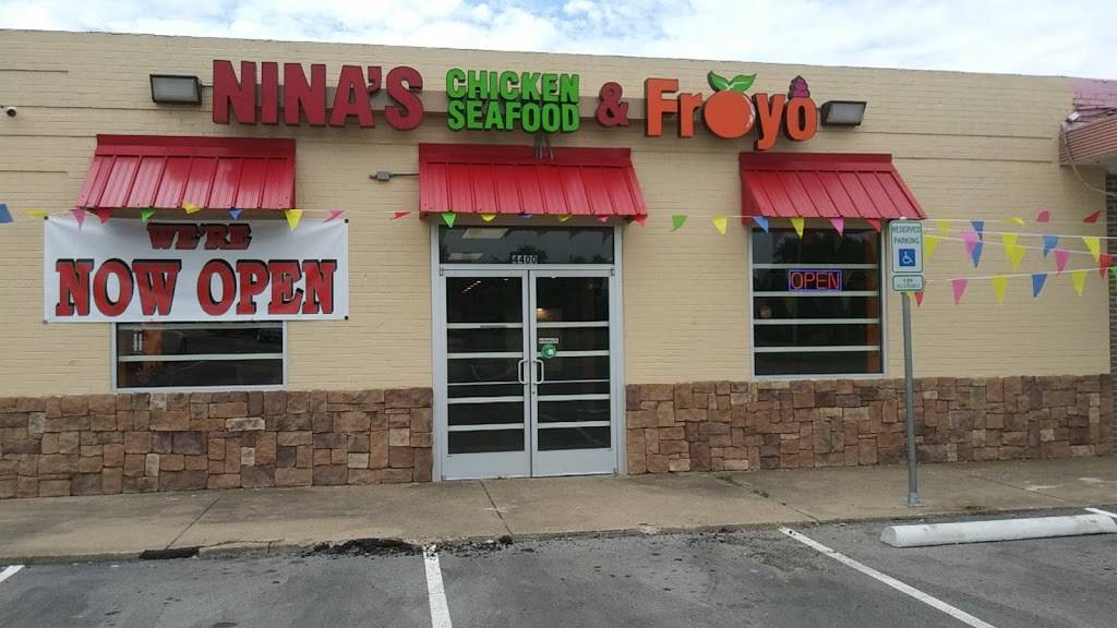 Ninas Chicken Seafood & Froyo | restaurant | 4400 E Berry St, Fort Worth, TX 76105, USA | 6827083000 OR +1 682-708-3000