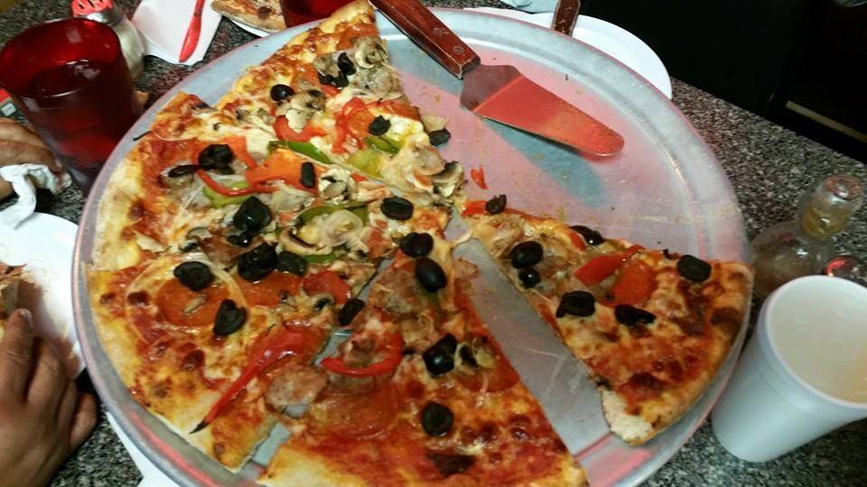 Franks Pizza 1 | restaurant | 2411 Bainbridge Blvd, Chesapeake, VA 23324, USA | 7575459511 OR +1 757-545-9511