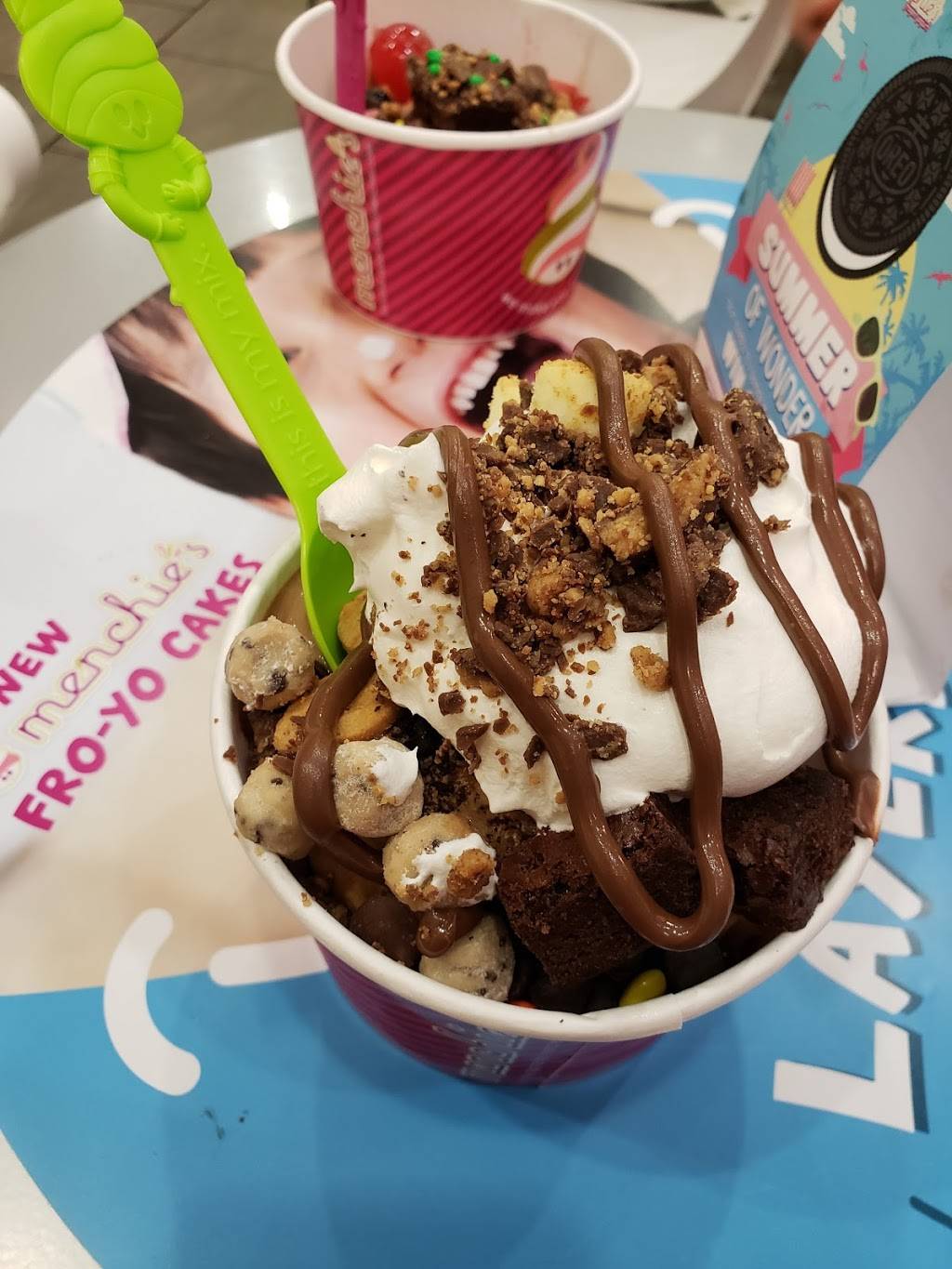 Menchies Frozen Yogurt | bakery | 6046 Winthrop Town Centre Ave, Riverview, FL 33578, USA | 8134093834 OR +1 813-409-3834