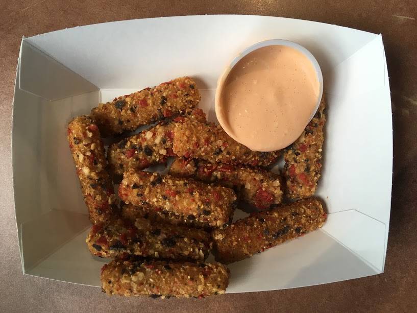 The Benchwarmer | restaurant | East, 2001 University Ave, Waterloo, ON N2K 4K4, Canada | 5198845363 OR +1 519-884-5363