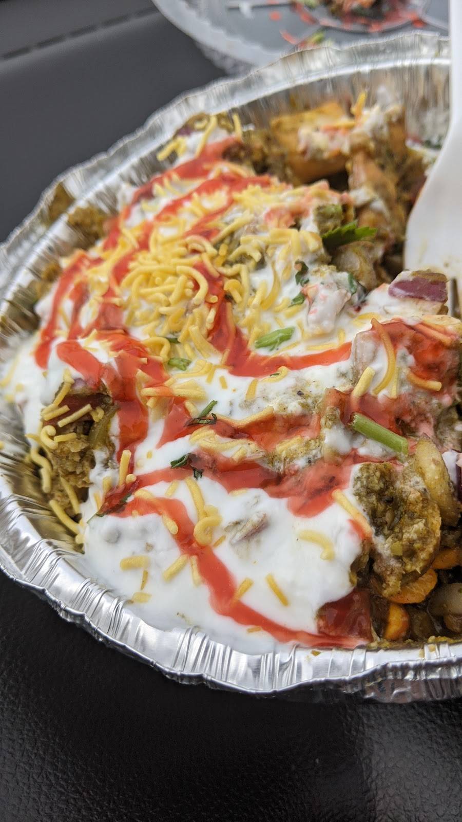 Sids Pizza & Indian Street Food | restaurant | 2020 Gunbarrel Rd Suite 160, Chattanooga, TN 37421, USA | 4236432200 OR +1 423-643-2200