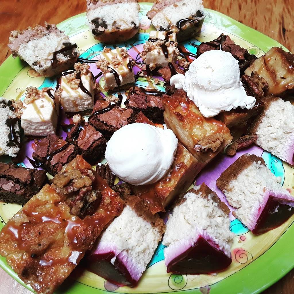 Clydes Tower Oaks Lodge | restaurant | 2 Preserve Pkwy, Rockville, MD 20852, USA | 3012940200 OR +1 301-294-0200