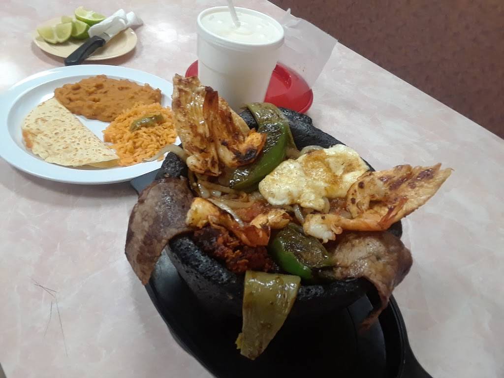 El Rinconcito Restaurant | restaurant | 12017 Garfield Ave, South Gate, CA 90280, USA | 5626341367 OR +1 562-634-1367