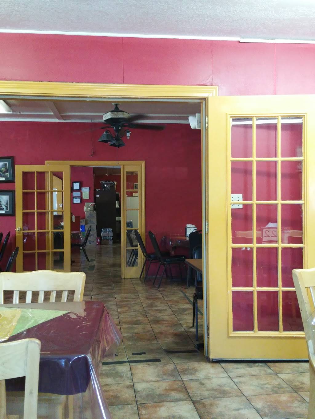 El Olvido Hacienda | restaurant | 632 E Kingsbury St, Seguin, TX 78155, USA | 8303790106 OR +1 830-379-0106