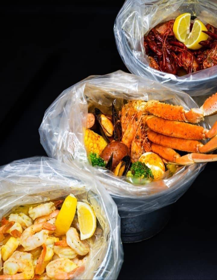 Crab Boil Express | restaurant | 4334 E New York St, Aurora, IL 60504, USA | 6304886828 OR +1 630-488-6828