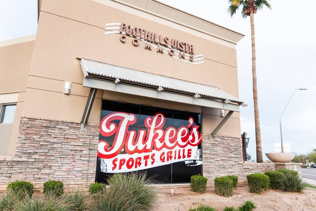 Tukees Sports Grille | restaurant | 4804 E Chandler Blvd, Phoenix, AZ 85048, USA | 4803078680 OR +1 480-307-8680