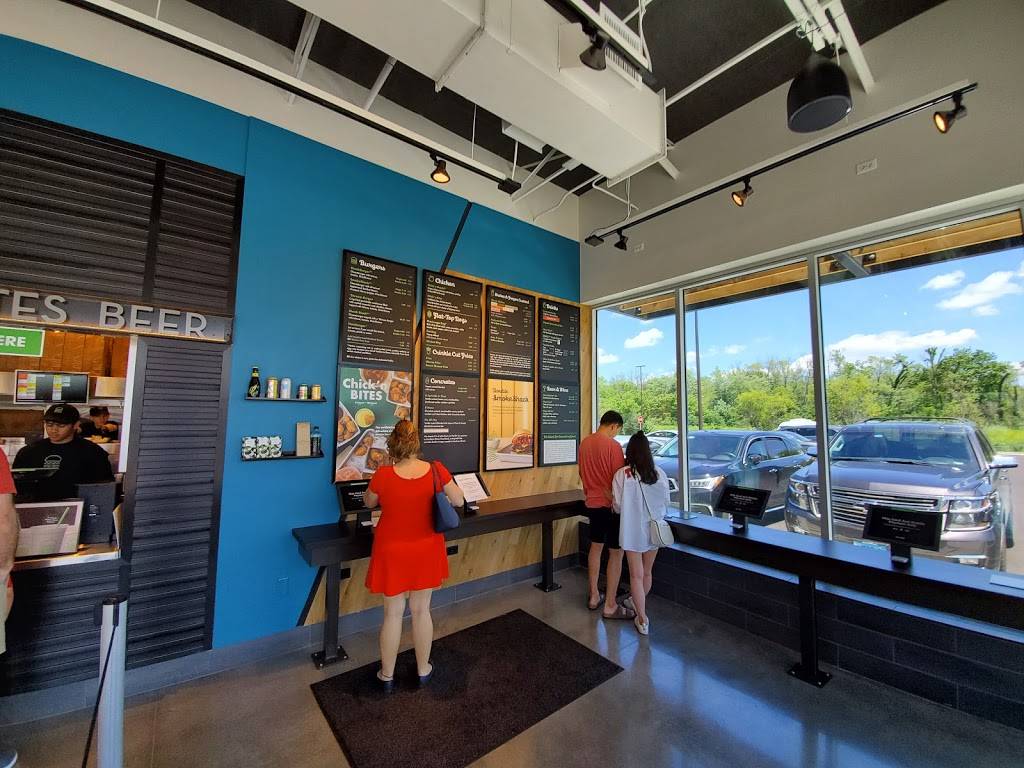 Shake Shack | restaurant | 864 E Townline Rd, Vernon Hills, IL 60061, USA | 2242942010 OR +1 224-294-2010