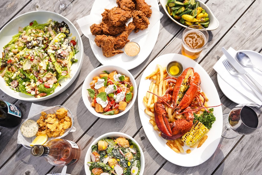 Dennetts Wharf of Castine | restaurant | 15 Sea St, Castine, ME 04421, USA | 2073265026 OR +1 207-326-5026