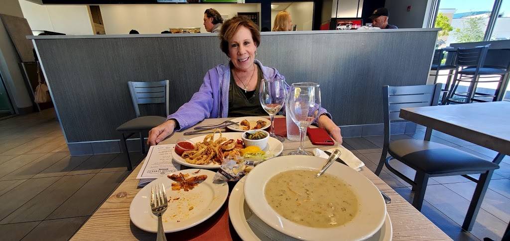 Seafood Street Eatery | restaurant | 341 E Yamato Rd, Boca Raton, FL 33431, USA | 5614652961 OR +1 561-465-2961