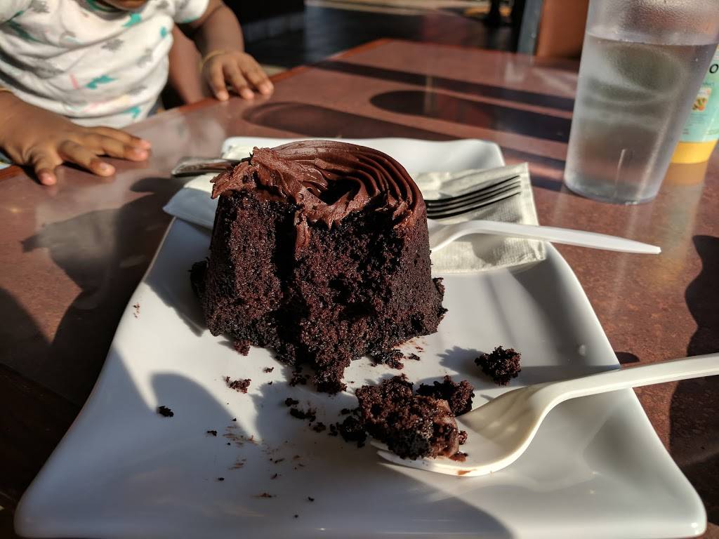 Half Moon Bay Coffee Co | cafe | 20 Stone Pine Rd a, Half Moon Bay, CA 94019, USA | 6507263664 OR +1 650-726-3664