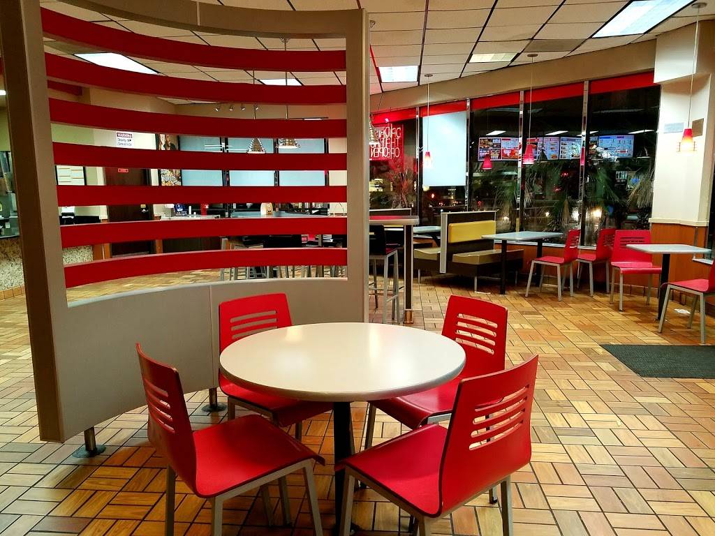 Burger King | restaurant | 7079 Sunset Blvd, Hollywood, CA 90028, USA | 3234692587 OR +1 323-469-2587