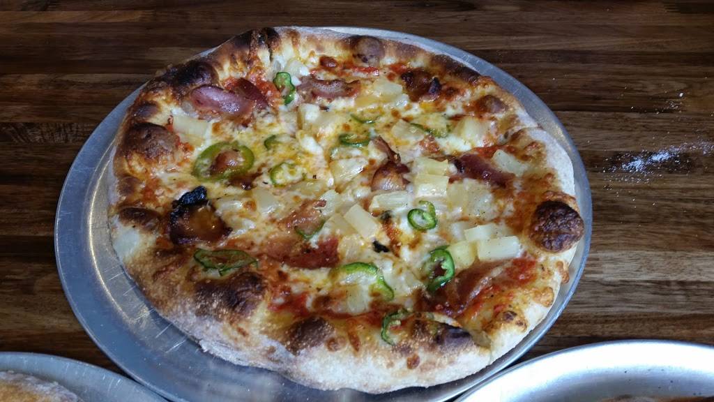 Community Pizza House | restaurant | 2400 Gap Rd, North Charleston, SC 29418, USA | 8435667777 OR +1 843-566-7777