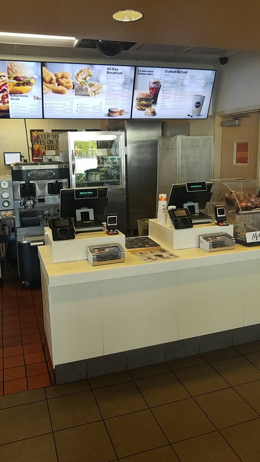 McDonalds | cafe | 6325 W Side, Westside Saginaw Rd, Bay City, MI 48706, USA | 9896844517 OR +1 989-684-4517