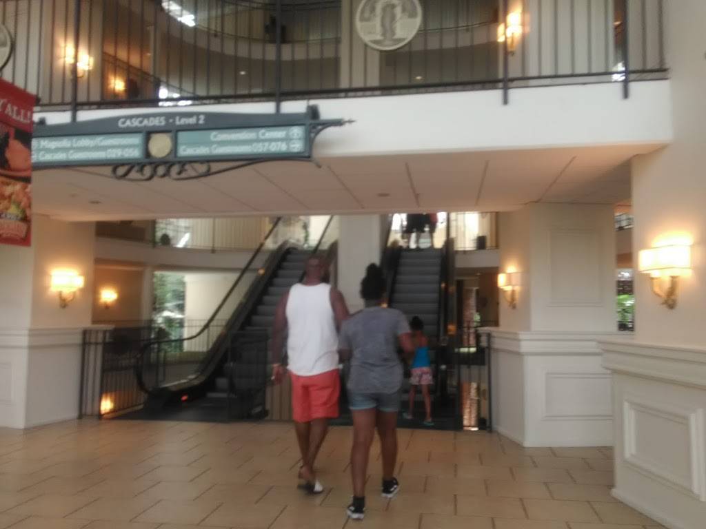 Willow Lake West | shopping mall | 2902 W 86th St, Indianapolis, IN 46268, USA | 5136861600 OR +1 513-686-1600