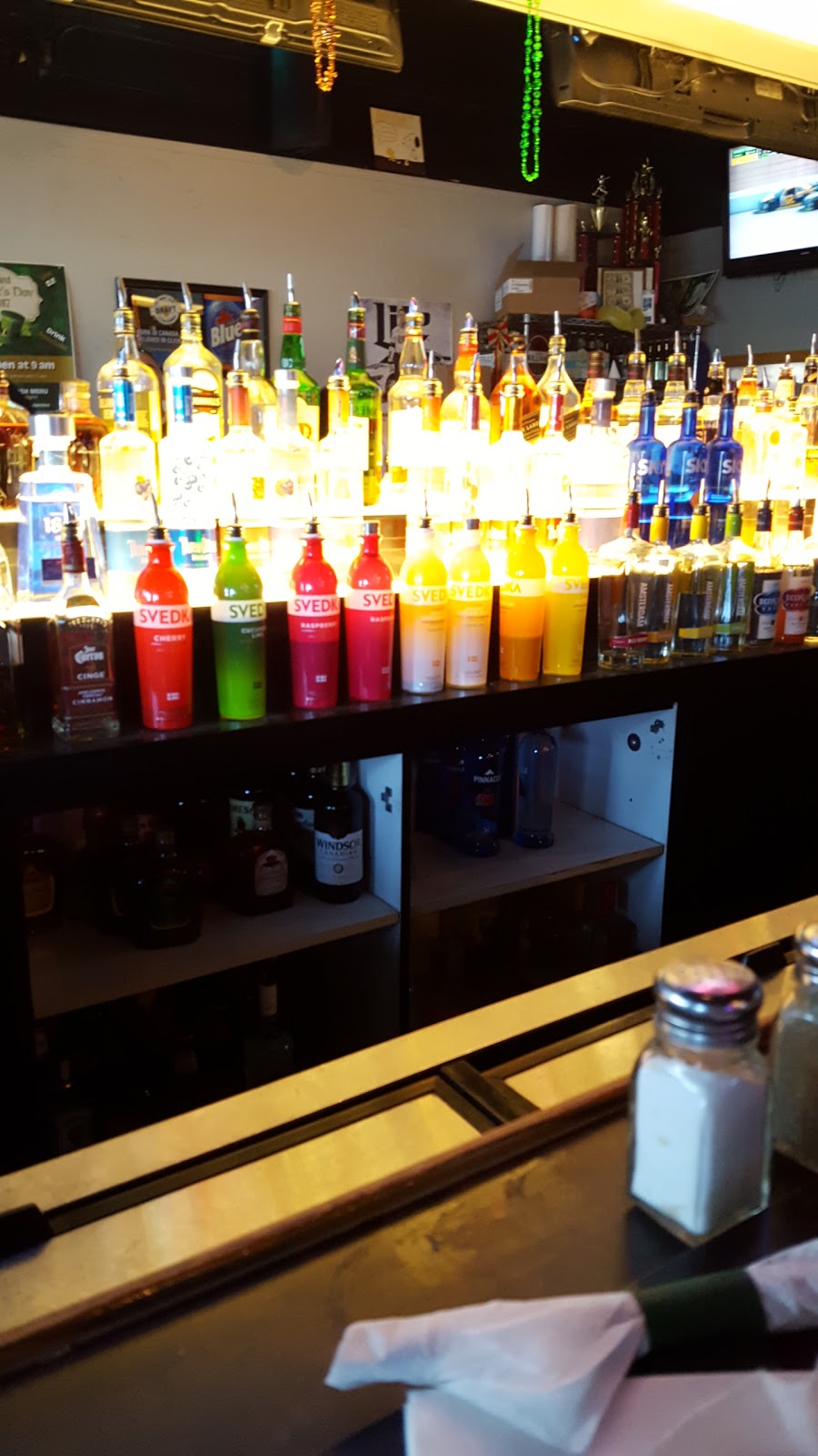 The Blue Turtle Tavern | restaurant | 29352 Lorain Rd, North Olmsted, OH 44070, USA | 4403607700 OR +1 440-360-7700