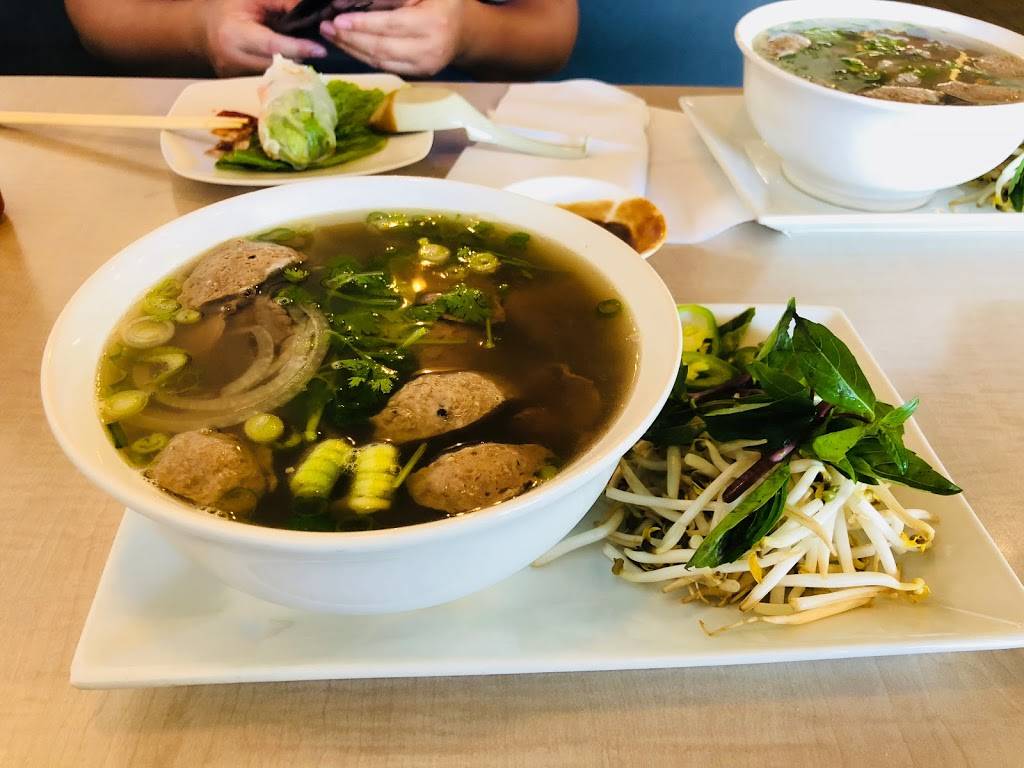 PHO DK | restaurant | 14891 Preston Rd #130, Dallas, TX 75254, USA | 9727081050 OR +1 972-708-1050
