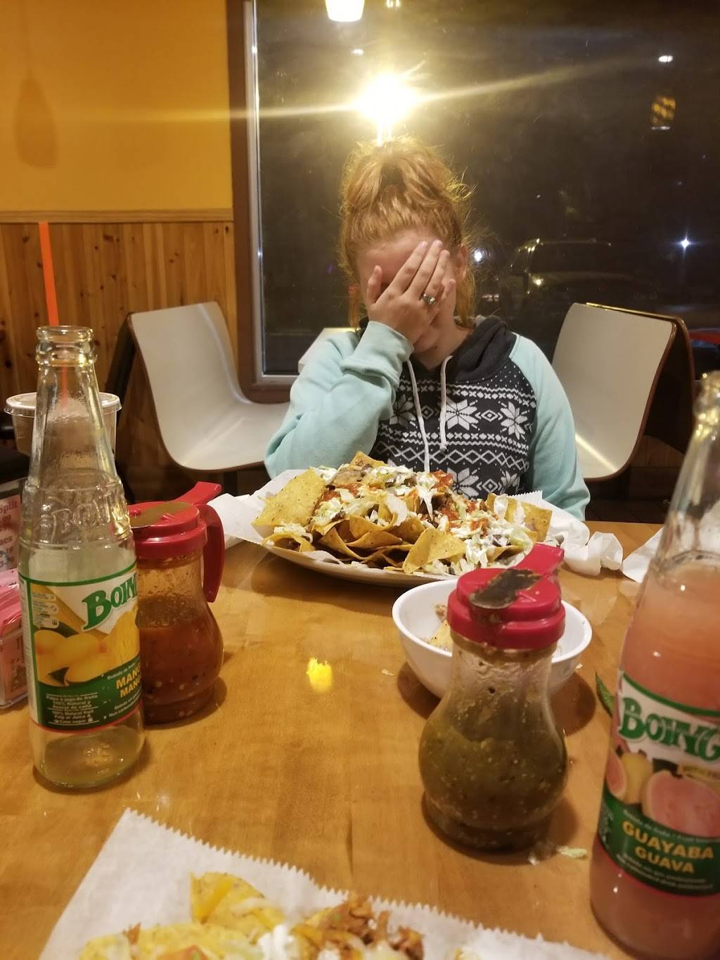 Los Portales | restaurant | 2614 S 13th St, Omaha, NE 68108, USA | 4029911190 OR +1 402-991-1190