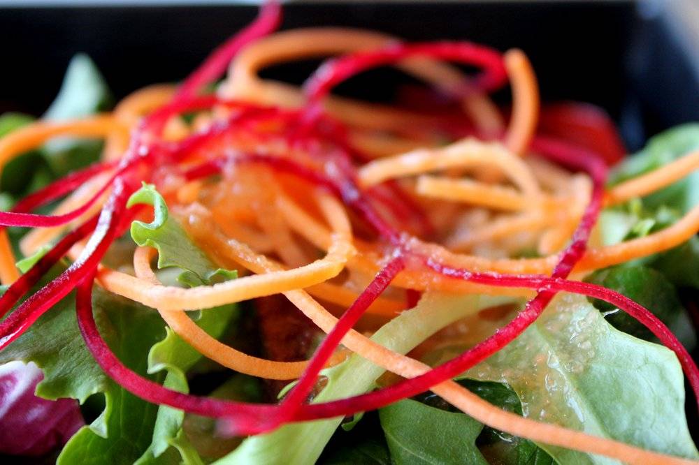 Fin Sushi Bar | restaurant | 1742 W Wilson Ave, Chicago, IL 60640, USA | 7739617452 OR +1 773-961-7452