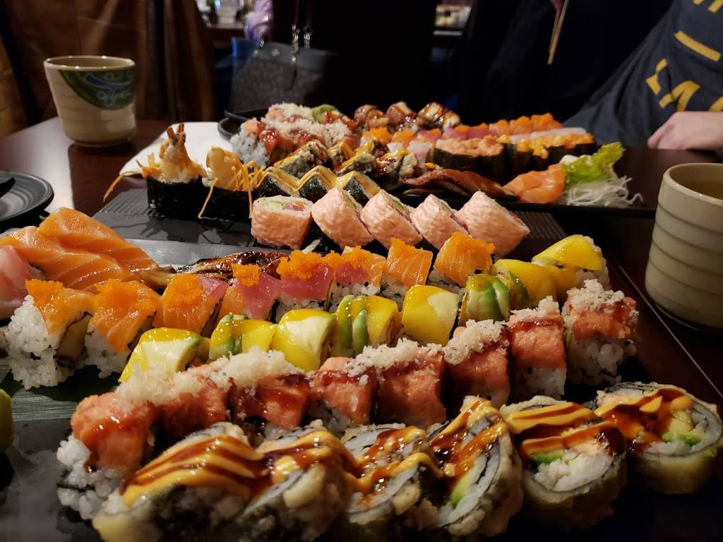 AJ’S Sushi & Cajun Seafood | restaurant | 8 N Airmont Rd, Suffern, NY 10901, USA | 8455472326 OR +1 845-547-2326