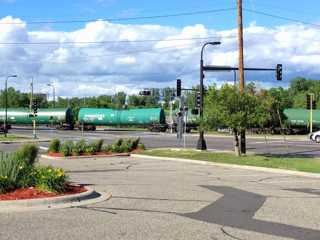 Subway | restaurant | 4207 Webber Pkwy, Minneapolis, MN 55412, USA | 6125881926 OR +1 612-588-1926