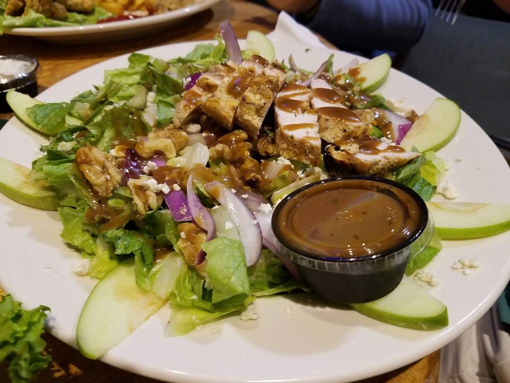 Gritty McDuffs Auburn Brew Pub | restaurant | 68 Main St, Auburn, ME 04210, USA | 2073762739 OR +1 207-376-2739