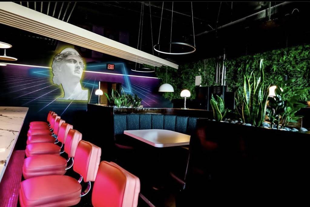 Neon Tiger | restaurant | 654 King St, Charleston, SC 29403, USA | 8436403902 OR +1 843-640-3902