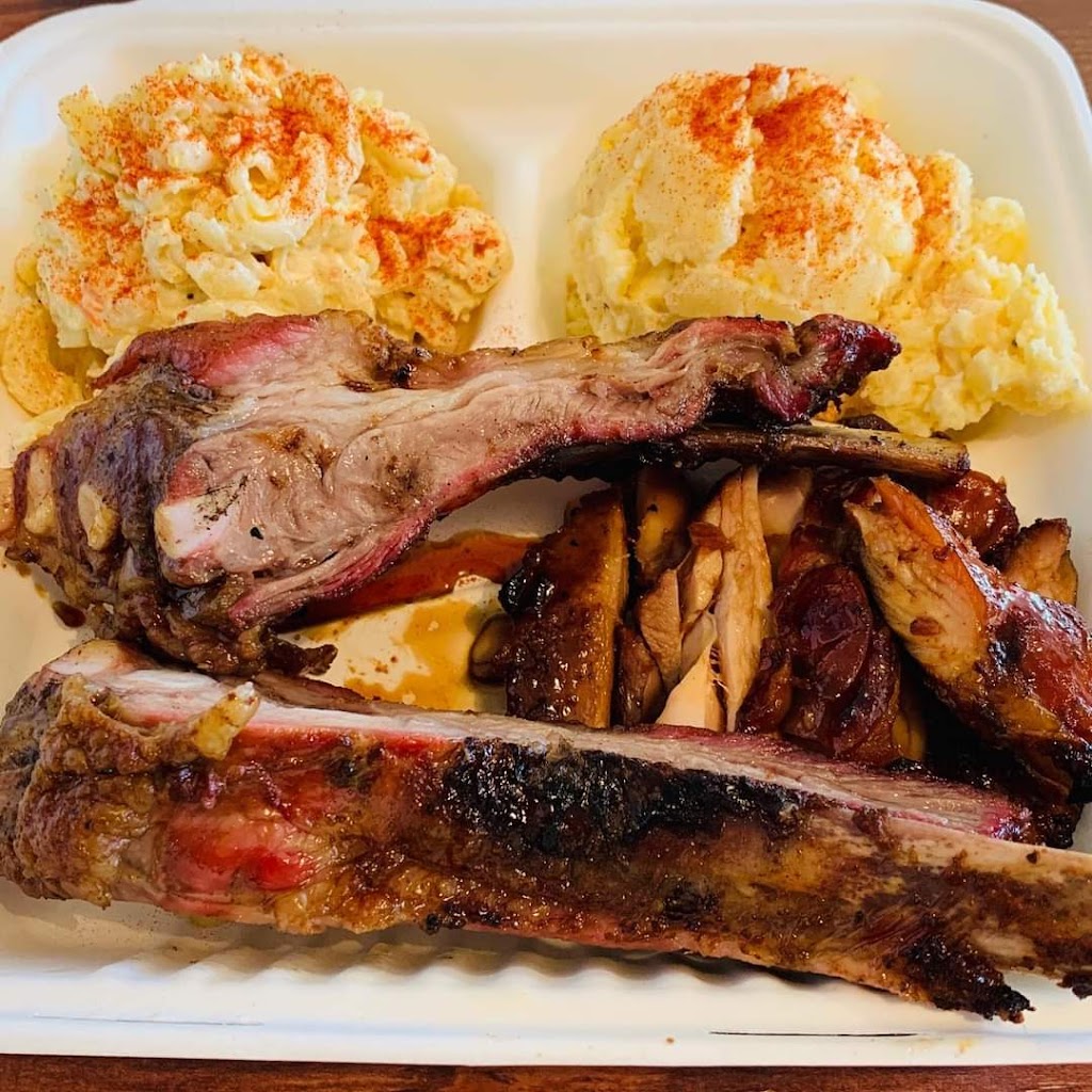 Sammys BBQ and Catering | restaurant | 475 I St, Arcata, CA 95521, USA | 7078267227 OR +1 707-826-7227