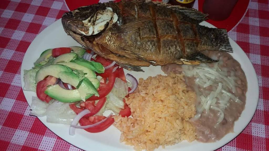 Mariscos El Moreno | restaurant | Calle Alba Roja, Sonoita, 22106 Tijuana, B.C., Mexico | 016643122222 OR +52 664 312 2222