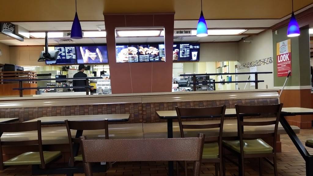 McDonalds | cafe | 7720 N University St, Peoria, IL 61614, USA | 3096920712 OR +1 309-692-0712