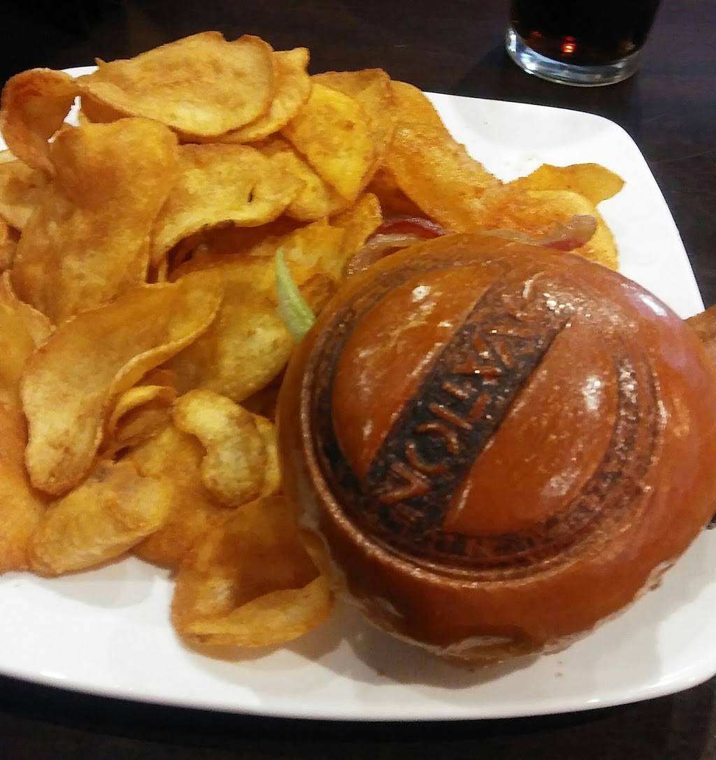 Ovation Bistro & Bar, Lakeland | restaurant | 4715 Florida Ave S, Lakeland, FL 33813, USA | 8632623000 OR +1 863-262-3000