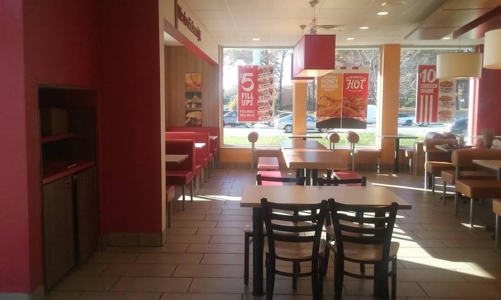 KFC | restaurant | 3730 Secor Rd, Toledo, OH 43623, USA | 4194753454 OR +1 419-475-3454