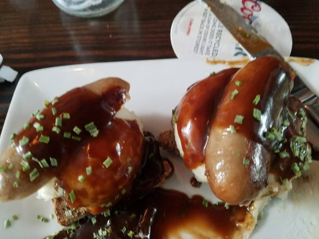 McCanns Irish Pub | restaurant | 2700 N Hwy 17 c120, Mt Pleasant, SC 29466, USA | 8438005080 OR +1 843-800-5080