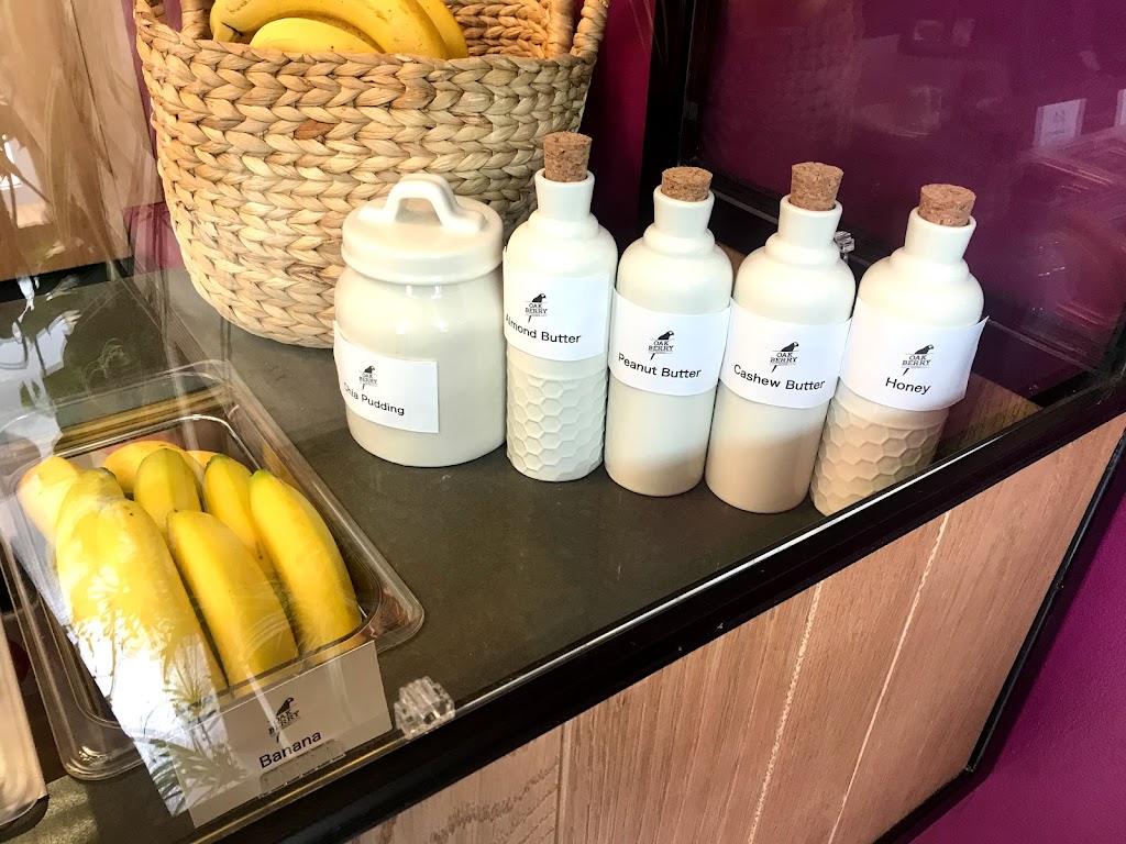 Oakberry | restaurant | 819-B State St, Santa Barbara, CA 93101, USA | 8052848540 OR +1 805-284-8540