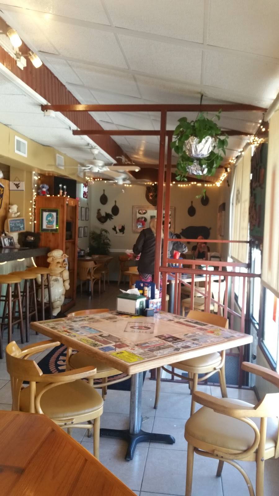 Black Eyed Pig BBQ | restaurant | 5307 Shirley St, Naples, FL 34109, USA | 2395935006 OR +1 239-593-5006