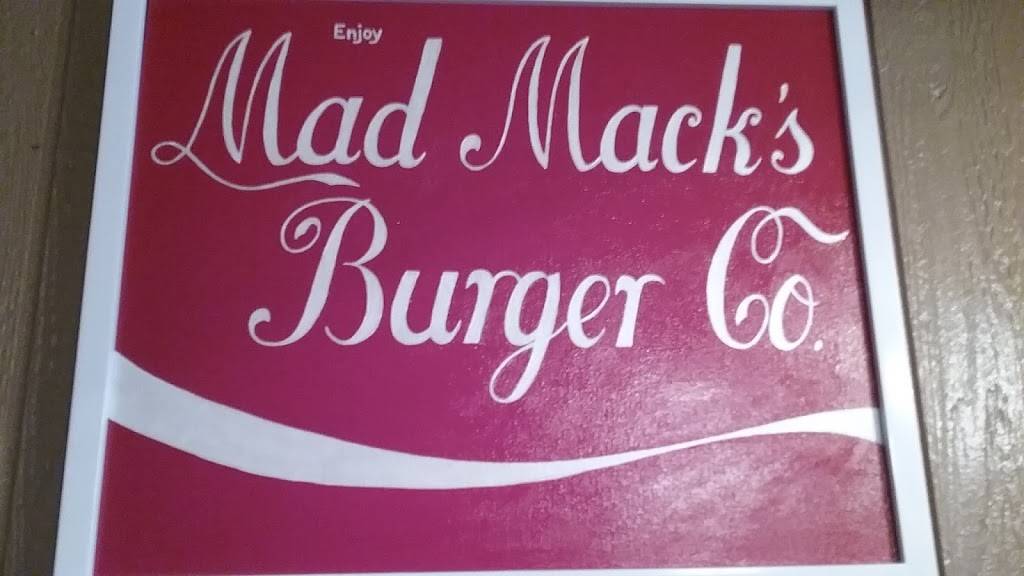 Mad Macks Burger | restaurant | 2933 Roosevelt Ave, San Antonio, TX 78214, USA | 2109221500 OR +1 210-922-1500