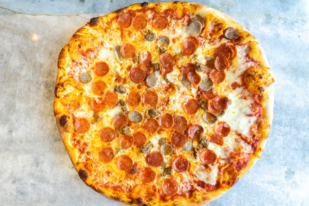 Peters Pizzeria | restaurant | 101 Monument Ave, Port St Joe, FL 32456, USA | 8502277000 OR +1 850-227-7000