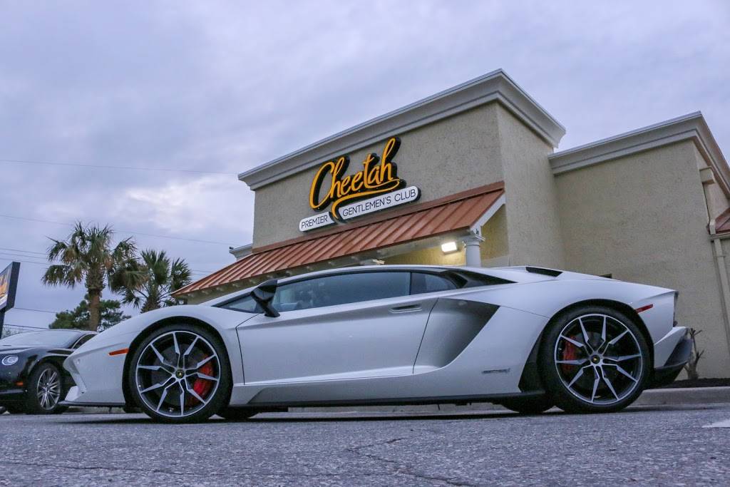 Cheetah Wilmington | restaurant | 143 S College Rd, Wilmington, NC 28403, USA | 9104522228 OR +1 910-452-2228