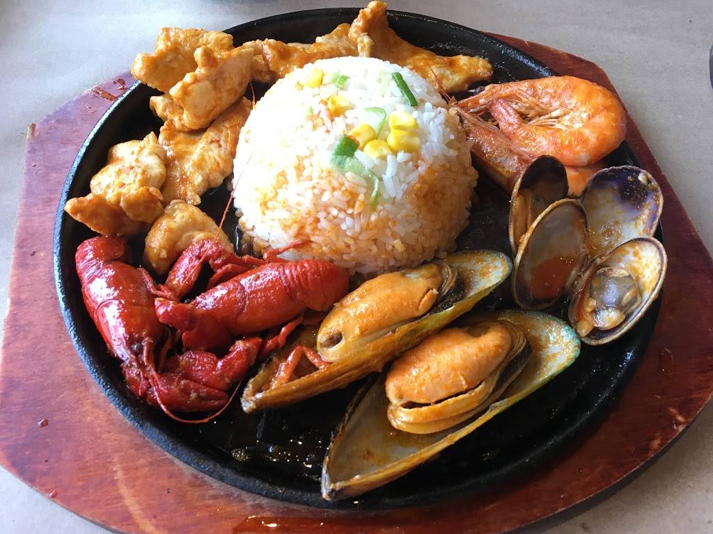 The Captains Boil | restaurant | 1800 The Queensway #5, Etobicoke, ON M9C 5H5, Canada | 4167921880 OR +1 416-792-1880