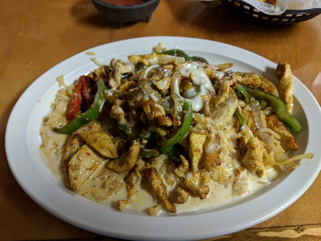 Dos Hermanos Mexican restaurant | restaurant | 323 W Washington St, Nashville, NC 27856, USA | 2524592600 OR +1 252-459-2600