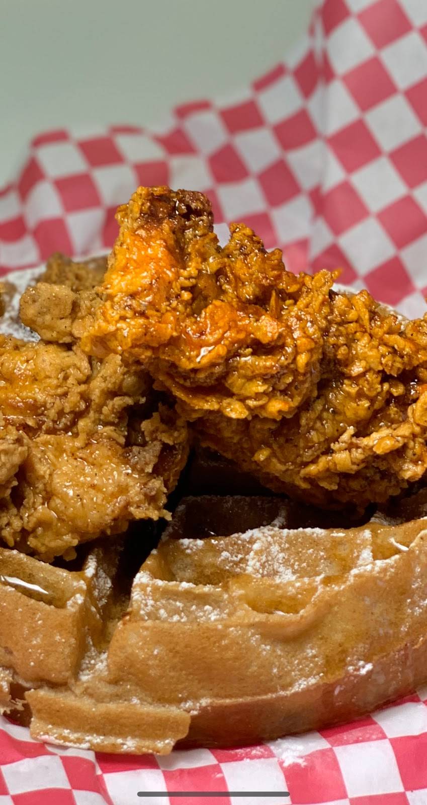 Nashville Chicken and Waffles | restaurant | 5851 Old Hickory Blvd, Hermitage, TN 37076, USA | 6157056112 OR +1 615-705-6112