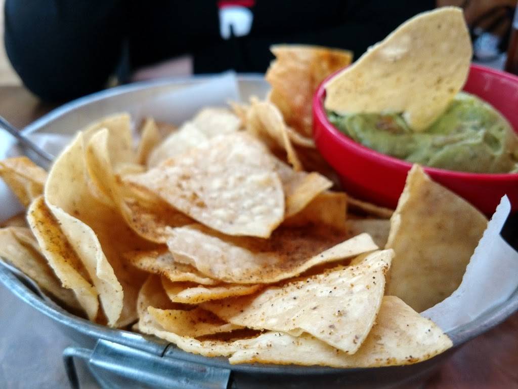 Tin Lizzys Cantina | restaurant | 26 Andrew Young International Blvd NW, Atlanta, GA 30303, USA | 4046719450 OR +1 404-671-9450