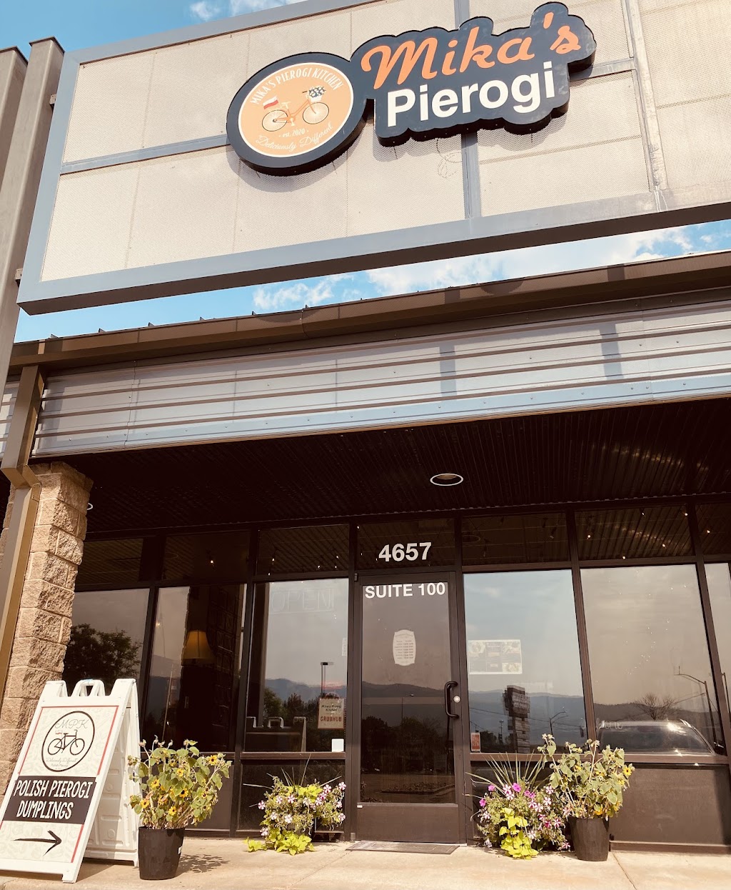 Mikas Pierogi Kitchen | restaurant | 4657 Centennial Blvd Suite 100, Colorado Springs, CO 80919, USA | 7194651426 OR +1 719-465-1426